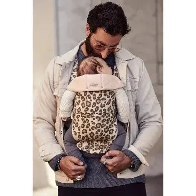 BabyBjorn Baby Carrier Mini - Beige Leopard