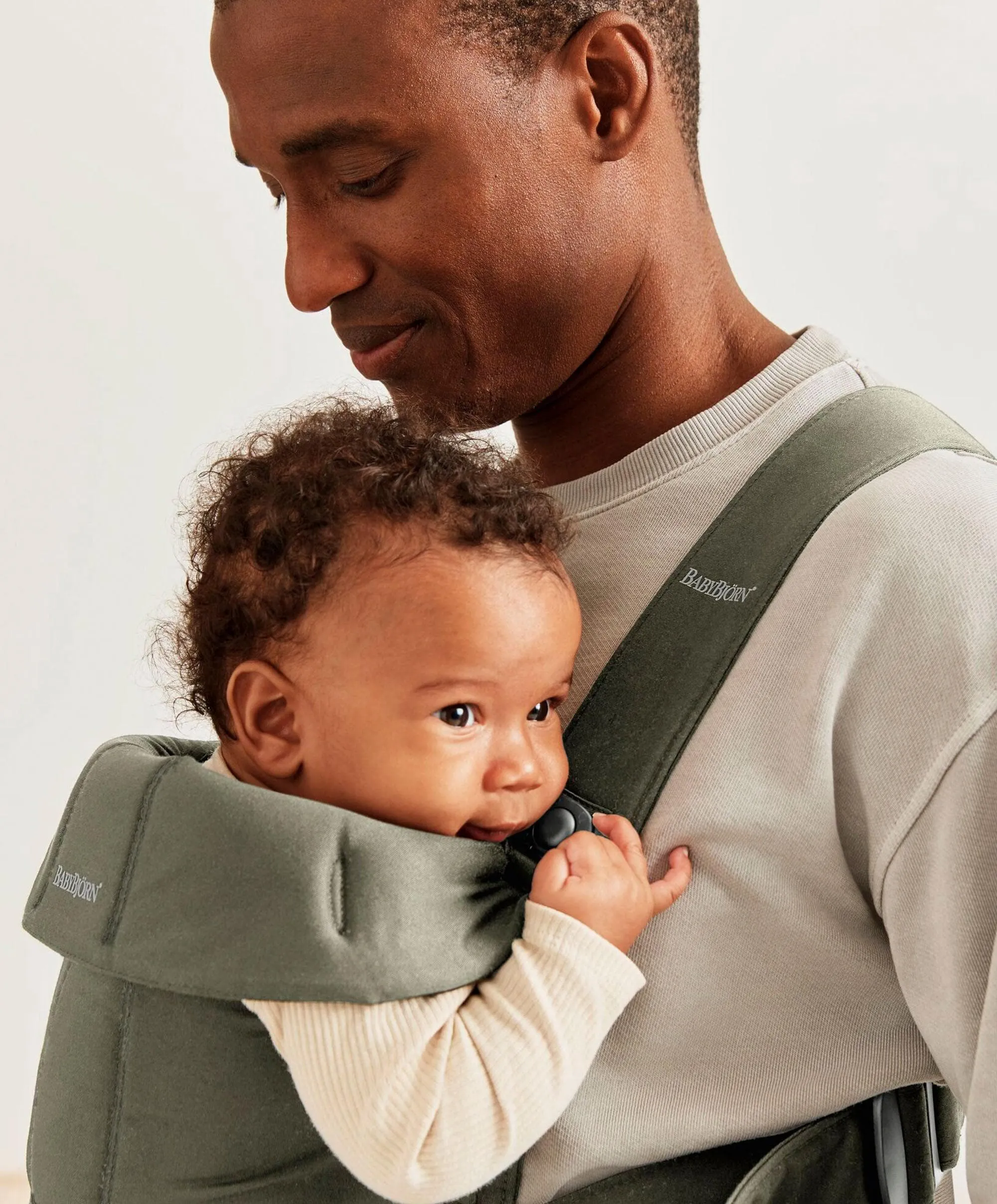 BabyBjörn Baby Carrier Mini - Dark Green