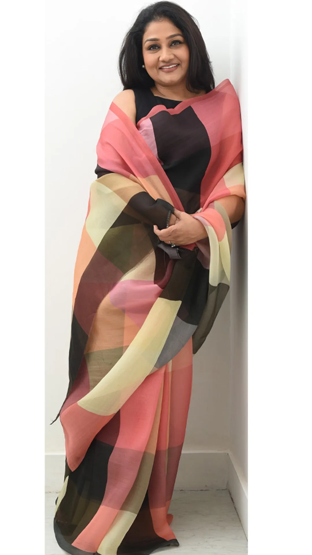 Beautiful Organza Saree in Checkered Pattern