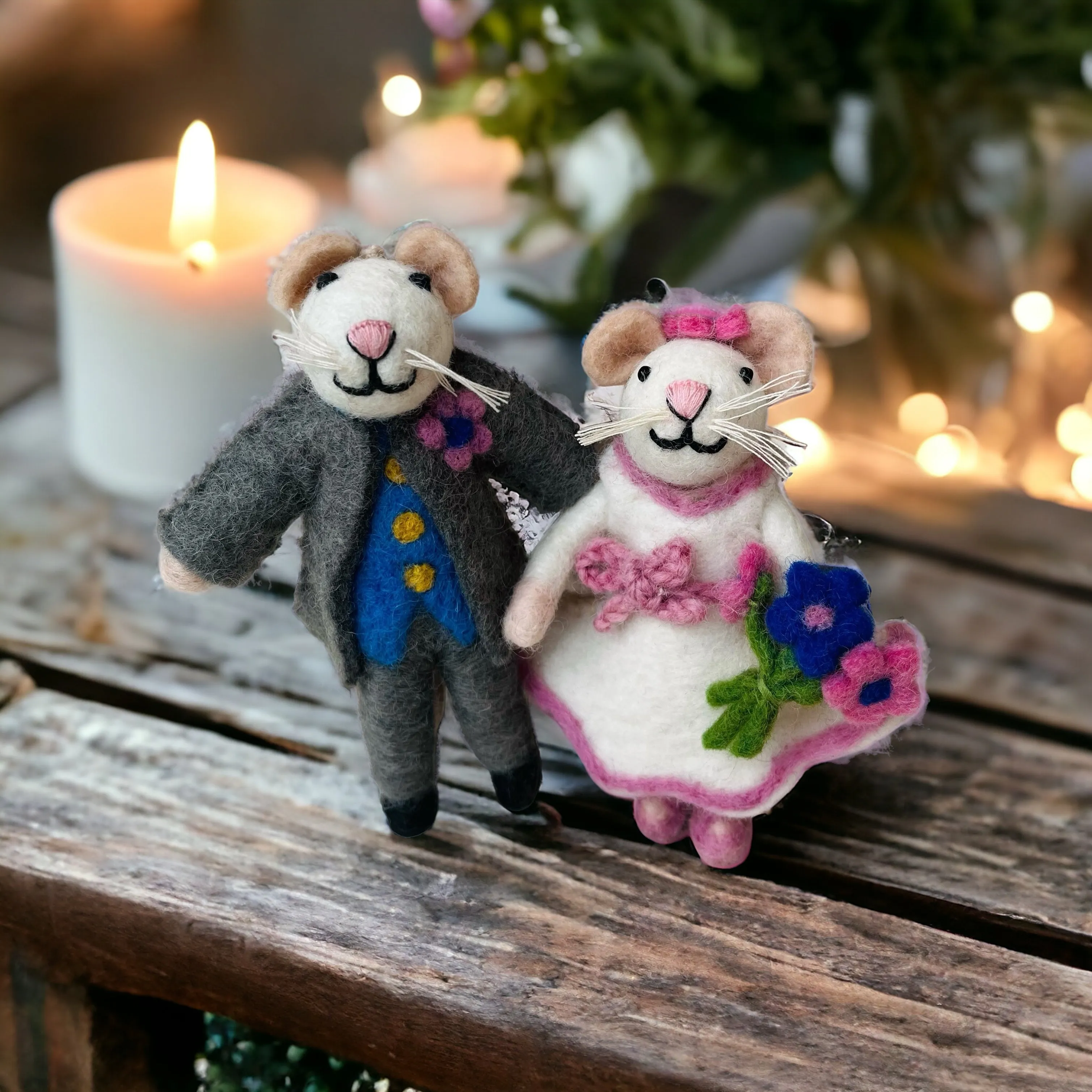 Bride and Groom Wedding Mice Figures, Wedding Gift, Bride Shower Gift, Wedding Anniversary Gift, Handmade Unique Wedding Couple Gift