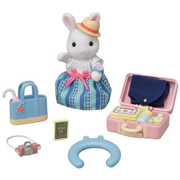 Calico Critters Weekend Travel Set with Snow Rabbit Mother