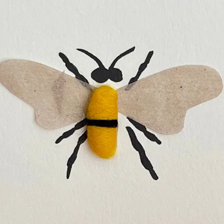 Card with felt detail - bee (cb)