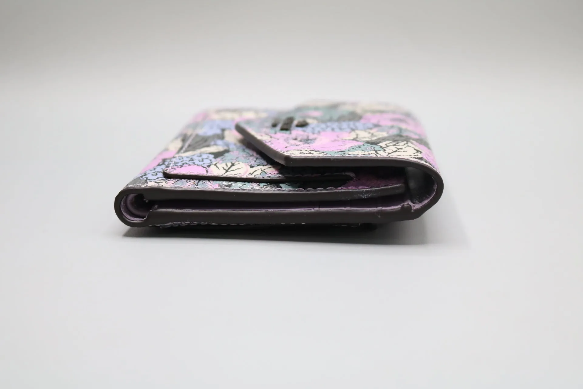 Coach Floral Lilac Heritage Wallet (L) 0.5" (W) 4.25" (H) 3.75"