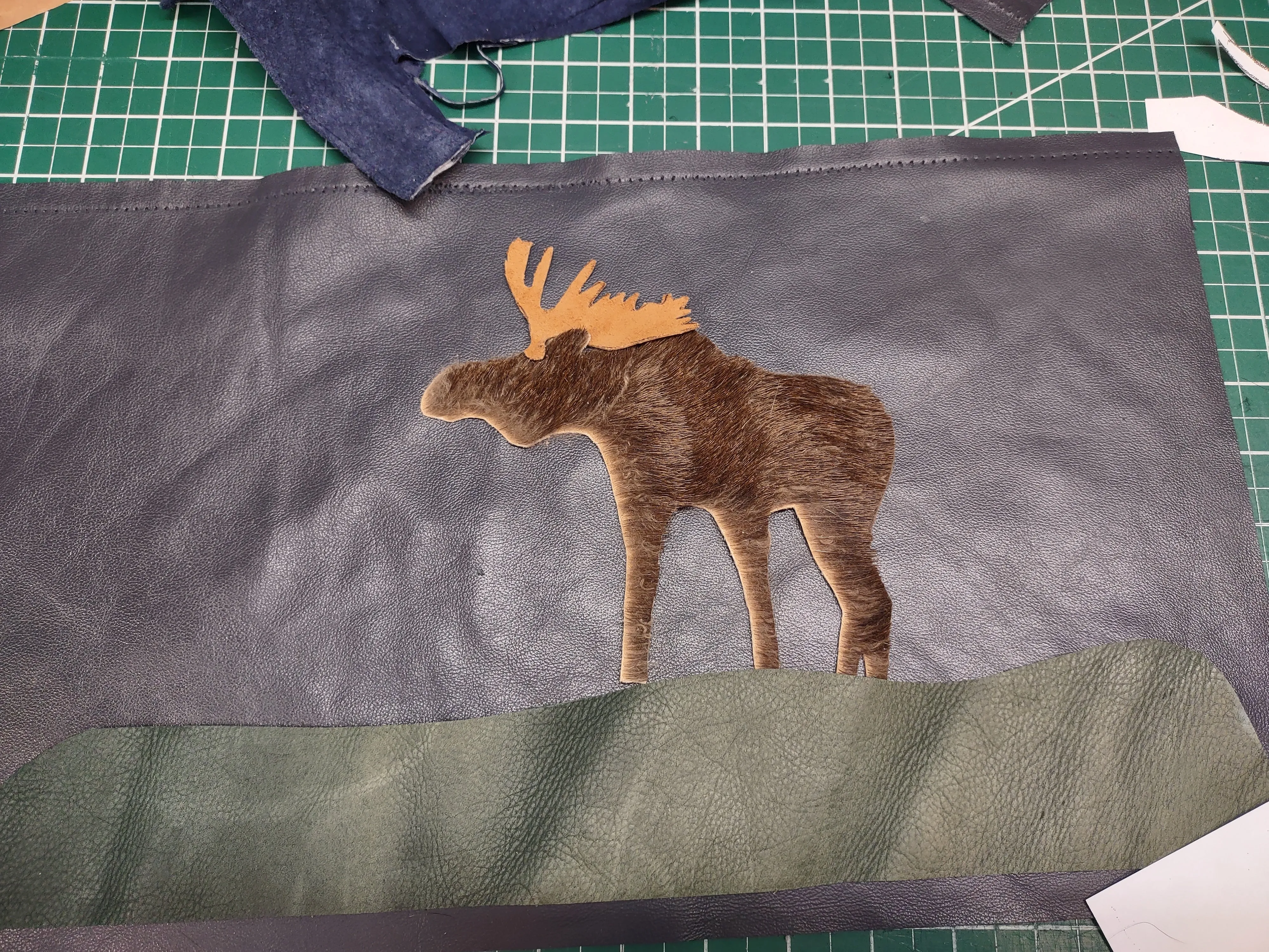 Custom Bag: Moose