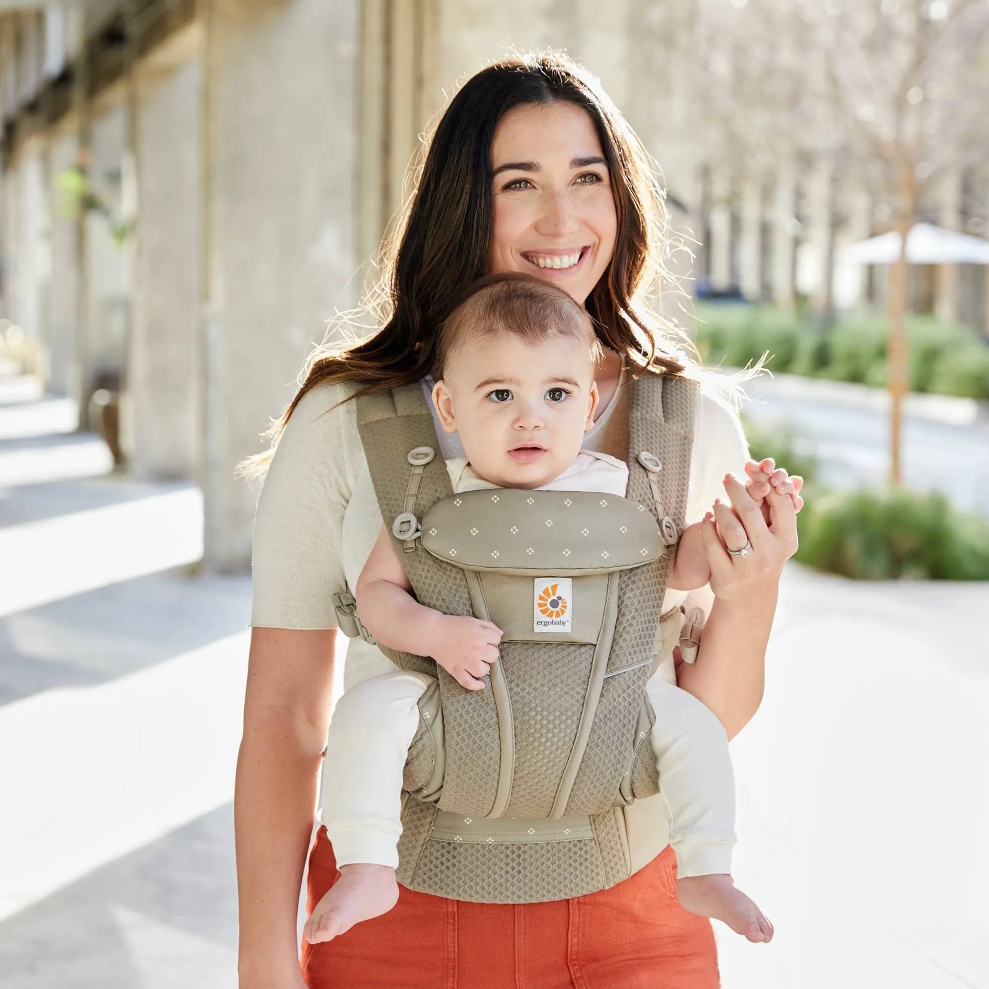 Ergobaby Omni Breeze All-Position Mesh Baby Carrier - Soft Olive Diamond