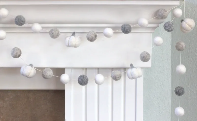 Felt Pumpkin Garland- Gray & White