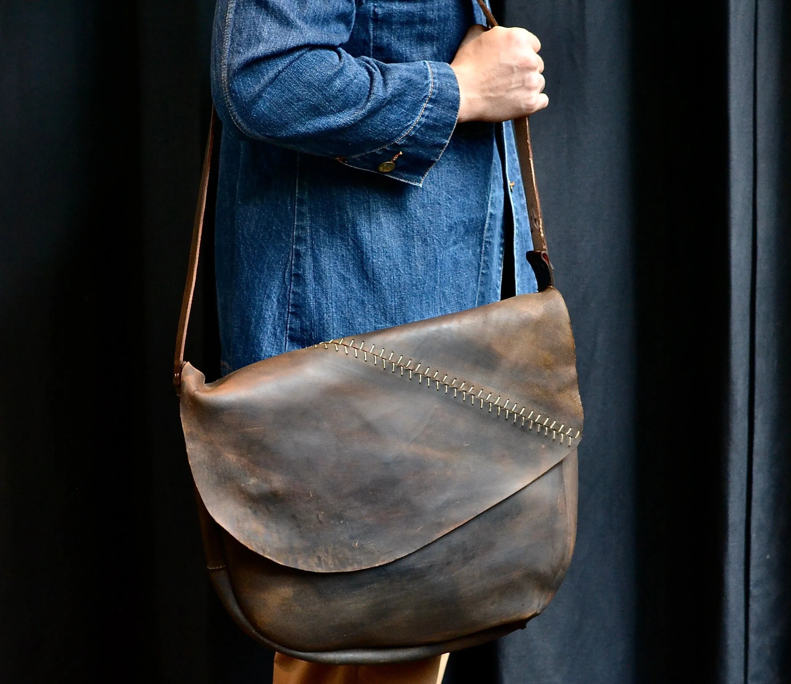 Gaucho Bag  | brown | rev cordovan