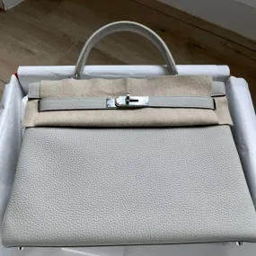 Hermès Kelly 32 Gris Perle Togo Palladium Hardware PHW