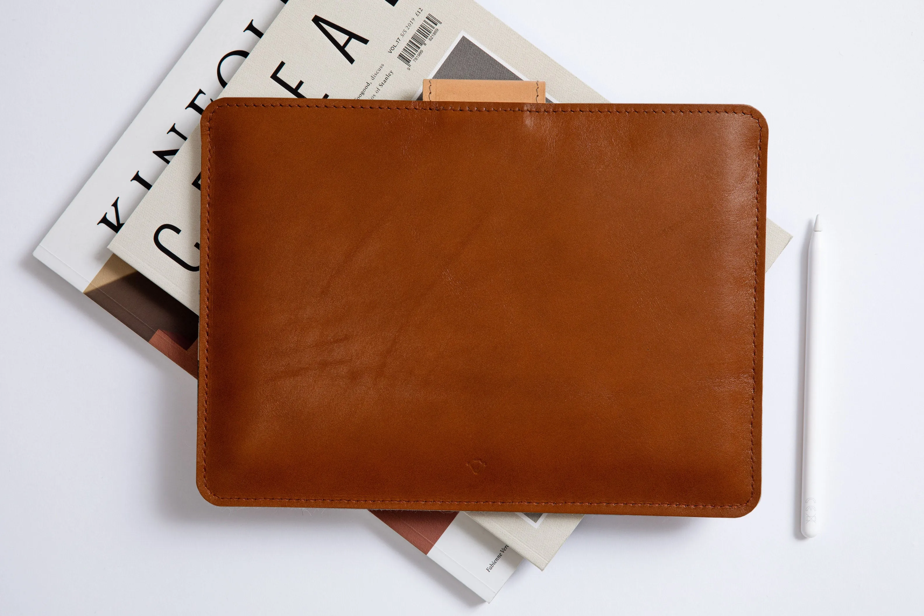 Leather MacBook Sleeve KEEP IT SNUG/ Vegetable tanned/