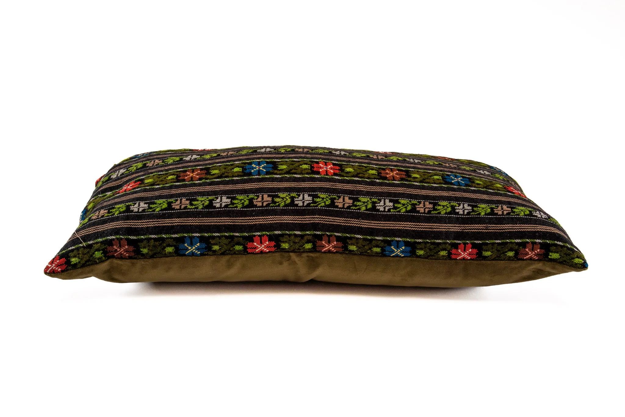 Pillow: Artifact textile, handwoven in Romania - P409