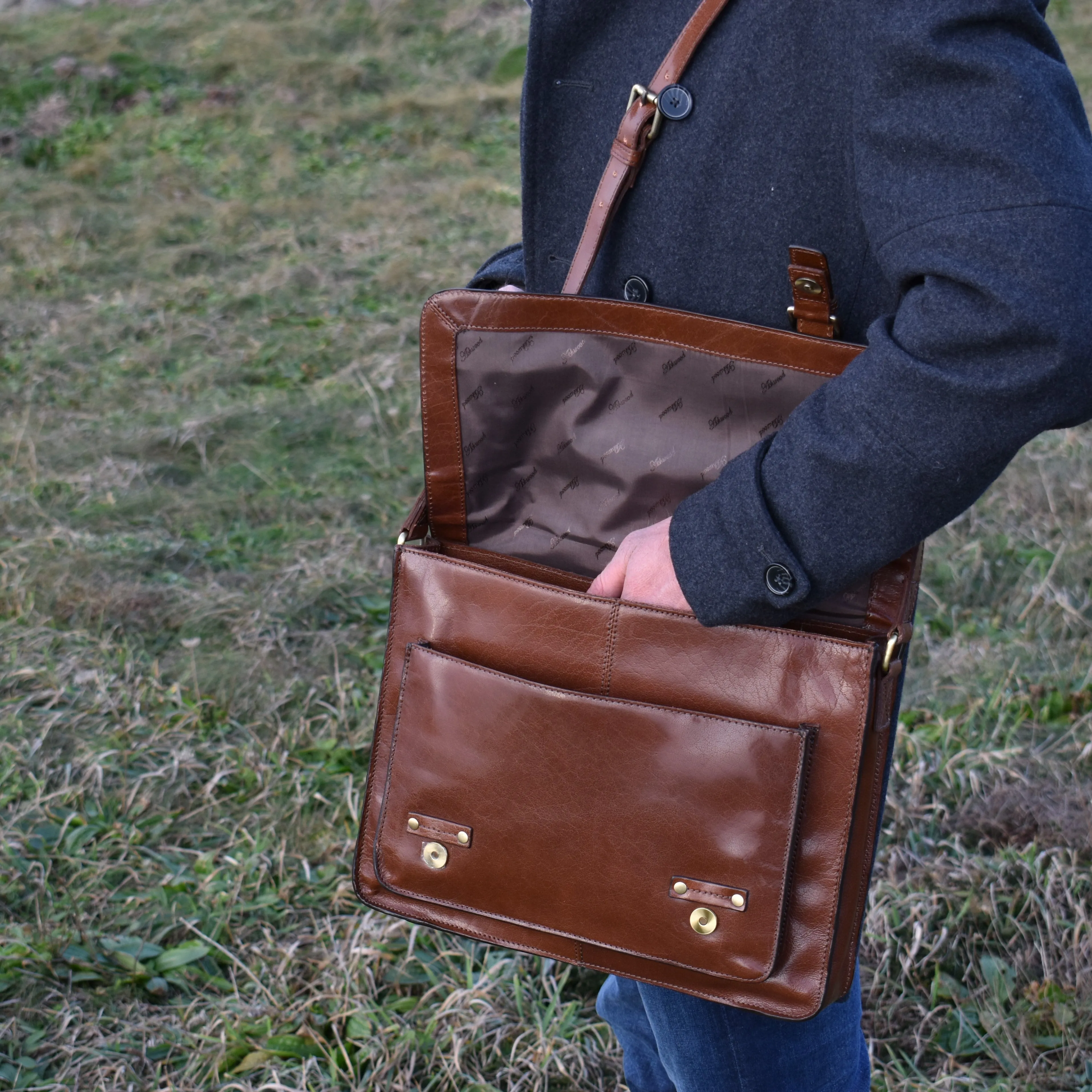 Traditional Leather Messenger Bag - Standard Size