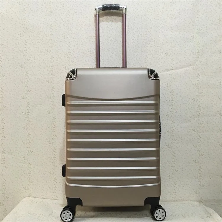 Universal wheel zipper suitcase