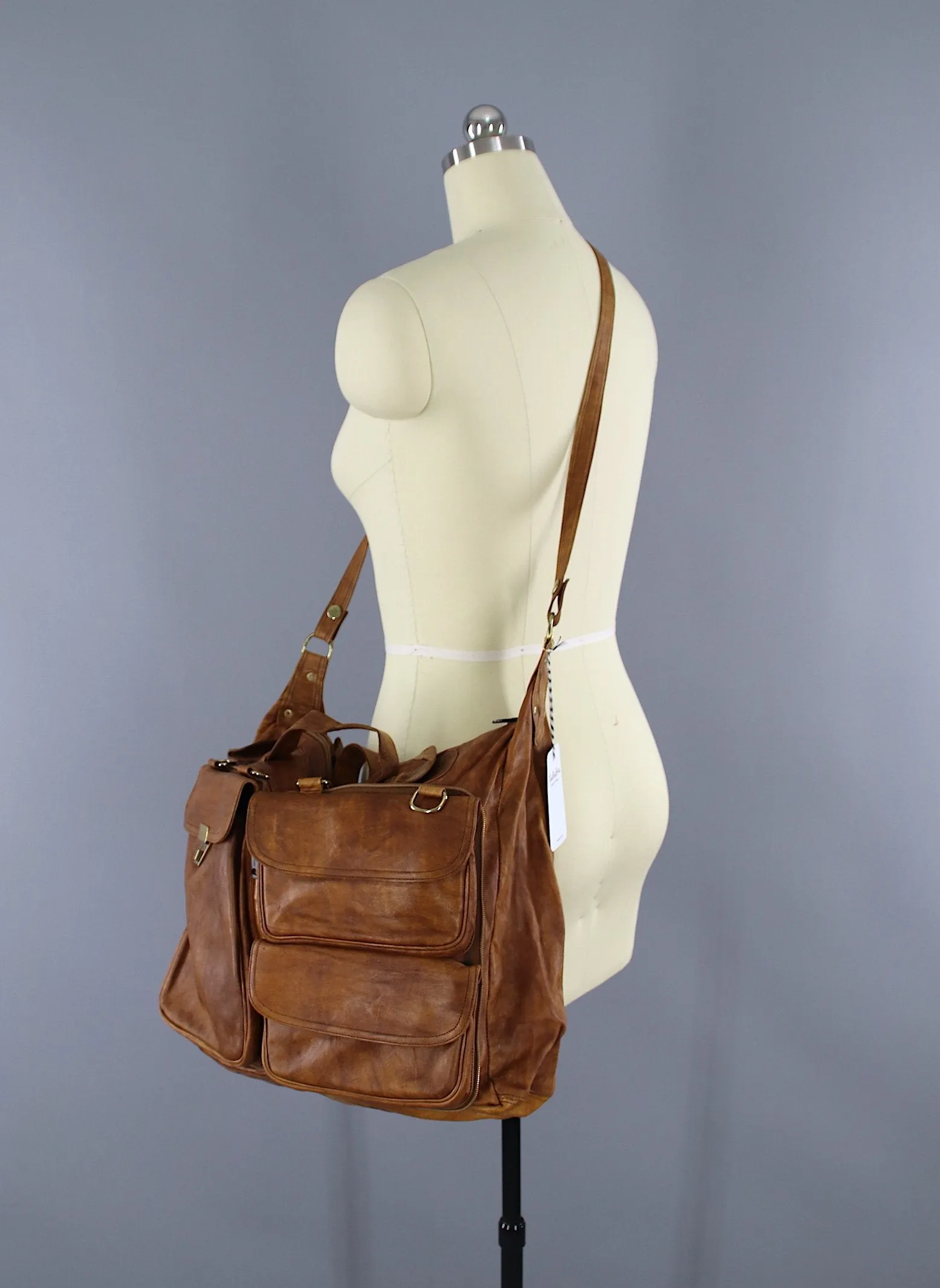 Vintage 1970s Leather Travel Overnight Bag / Convertible Cross Body