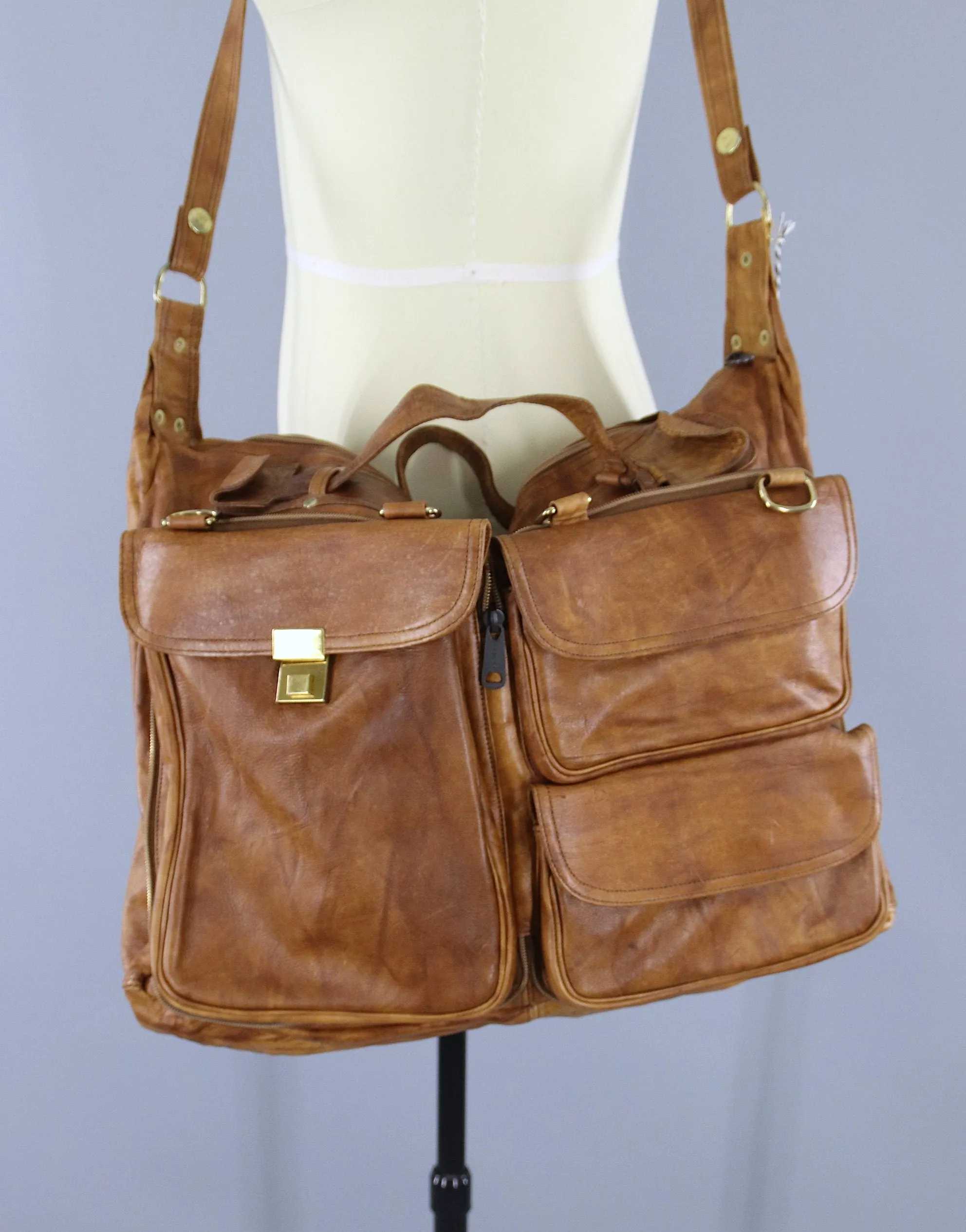 Vintage 1970s Leather Travel Overnight Bag / Convertible Cross Body